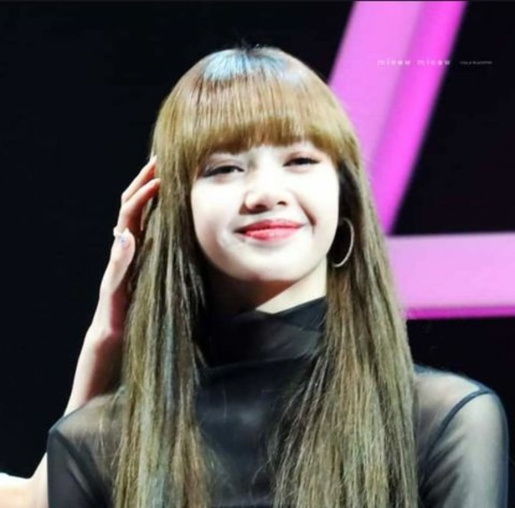 Meet your Posher, Camille - Picture 1 of 1